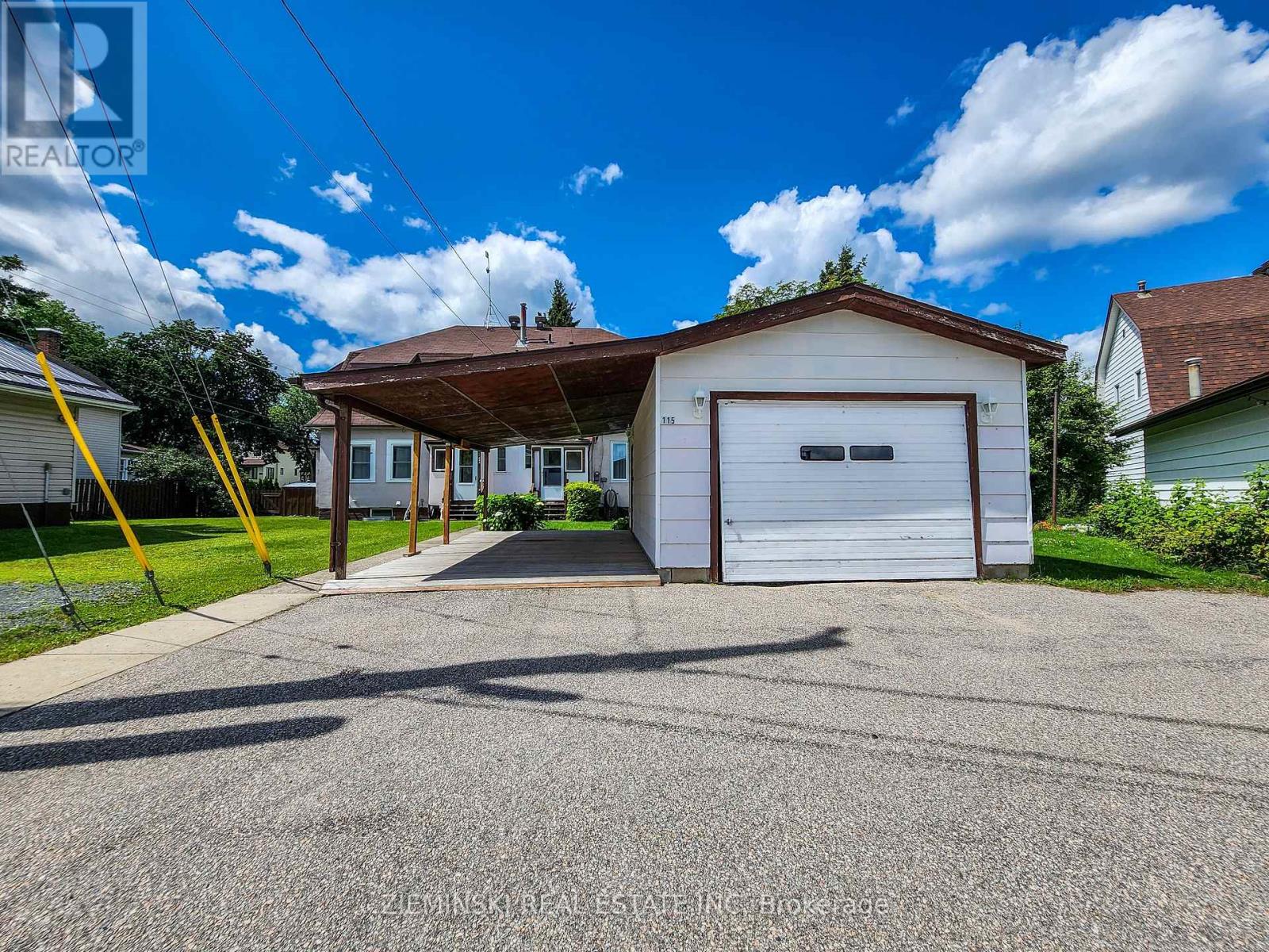 Photo 15 of 115 Buckingham Avenue, Iroquois Falls ON