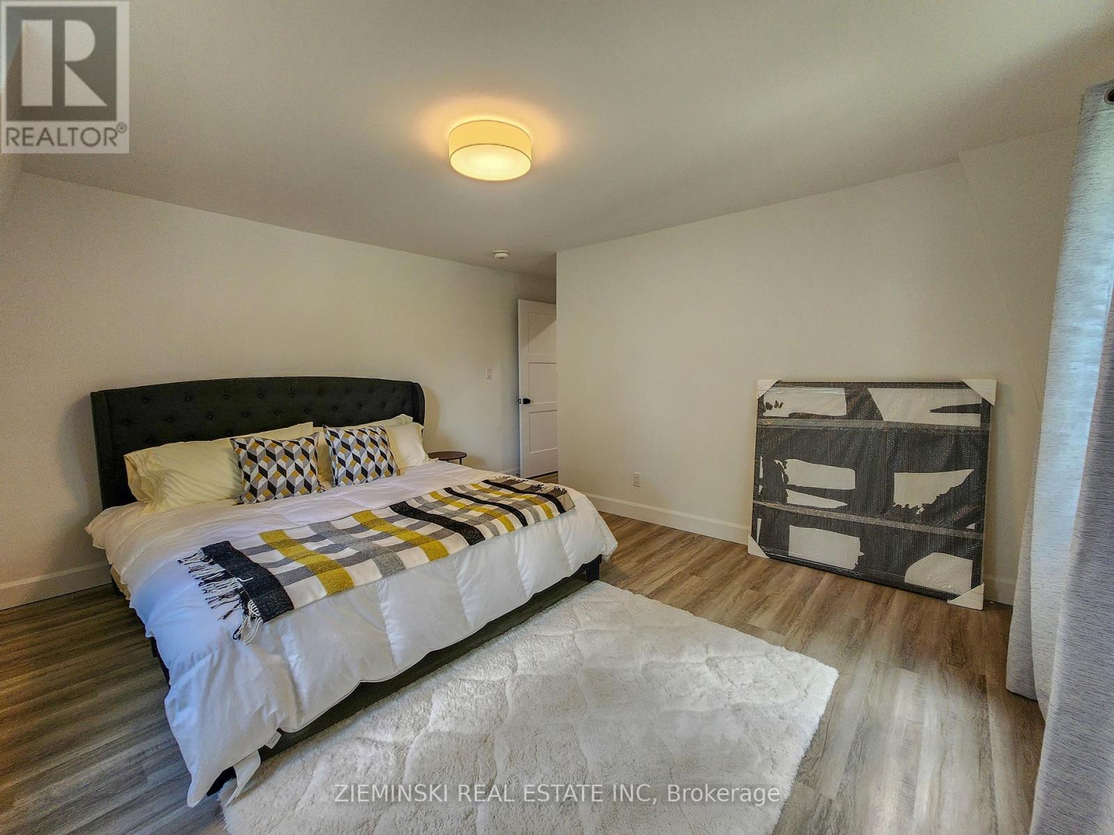 Photo 20 of 115 Buckingham Avenue, Iroquois Falls ON