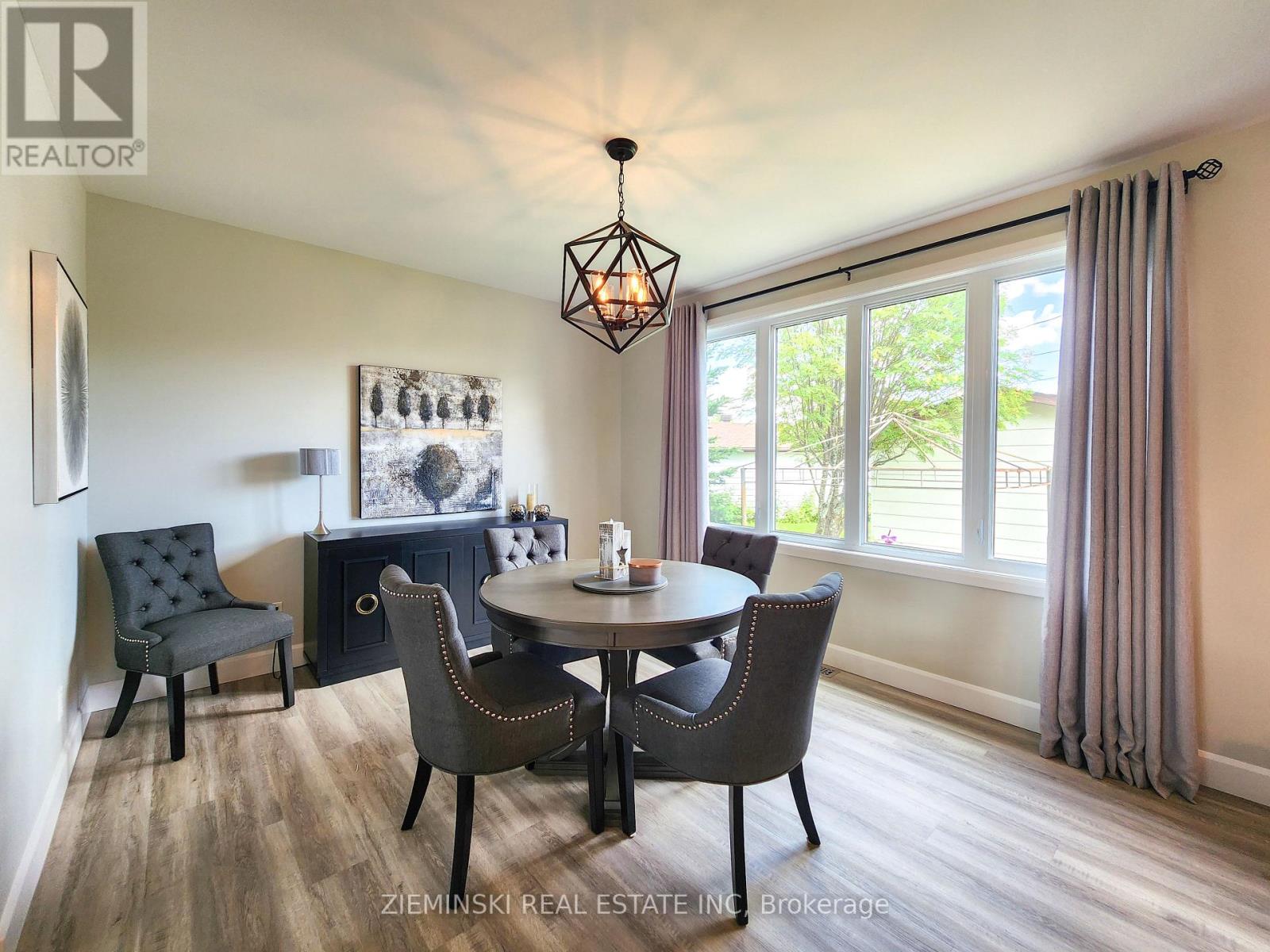 Photo 36 of 115 Buckingham Avenue, Iroquois Falls ON