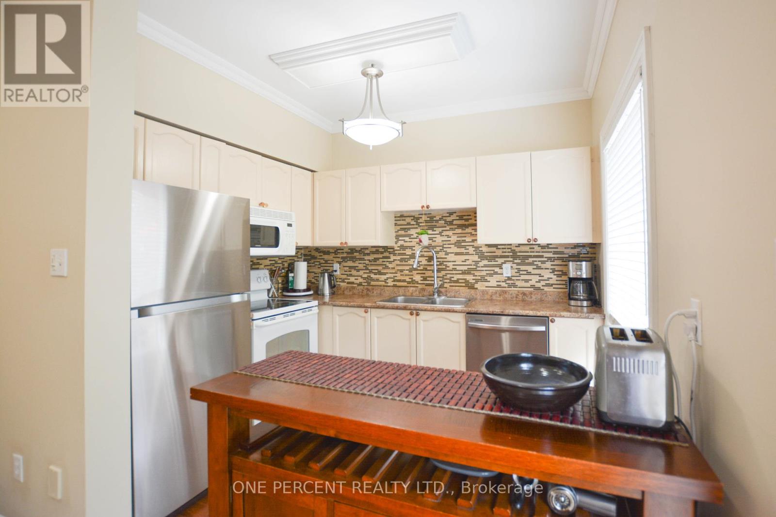 Photo 37 of 2377 Dalebrook Drive, Oakville ON