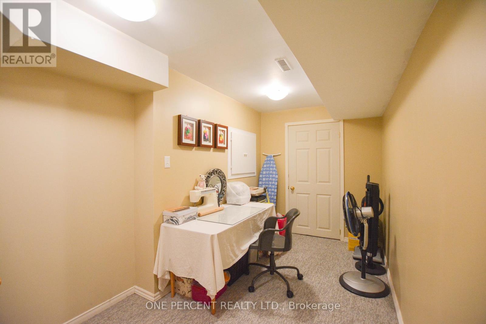 Photo 16 of 2377 Dalebrook Drive, Oakville ON