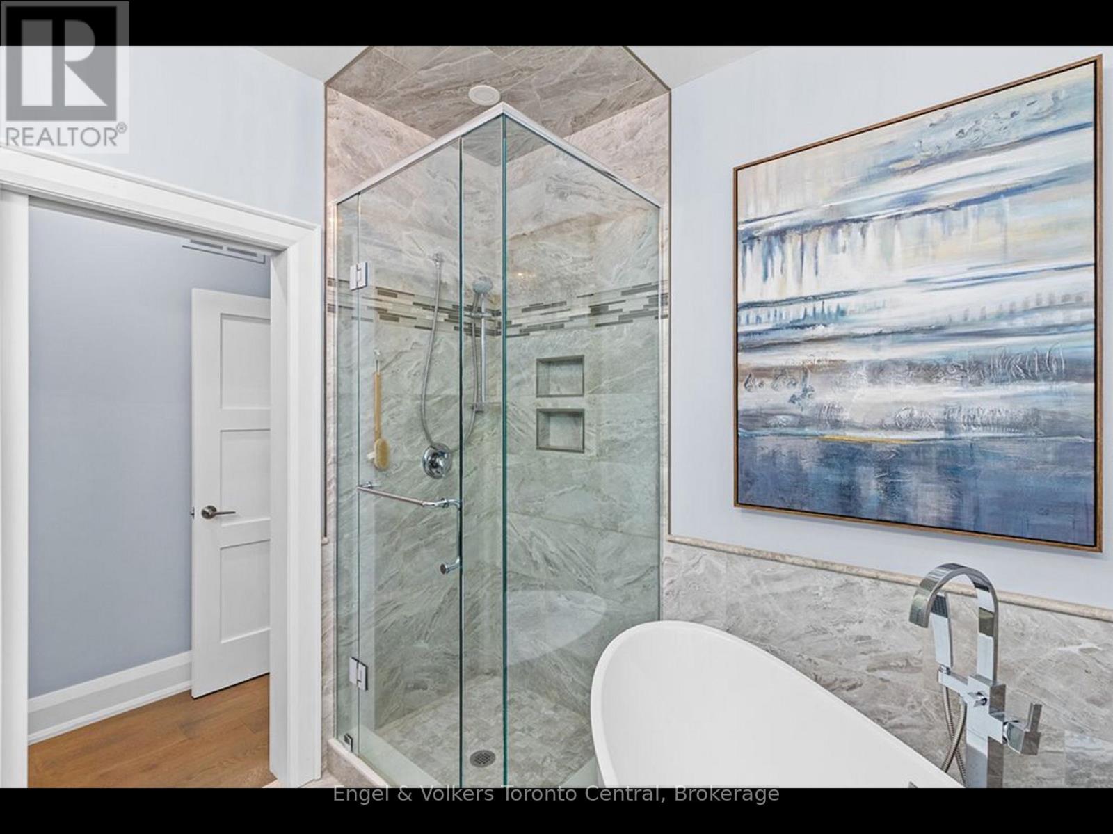 81 SPRUCE STREET - 18