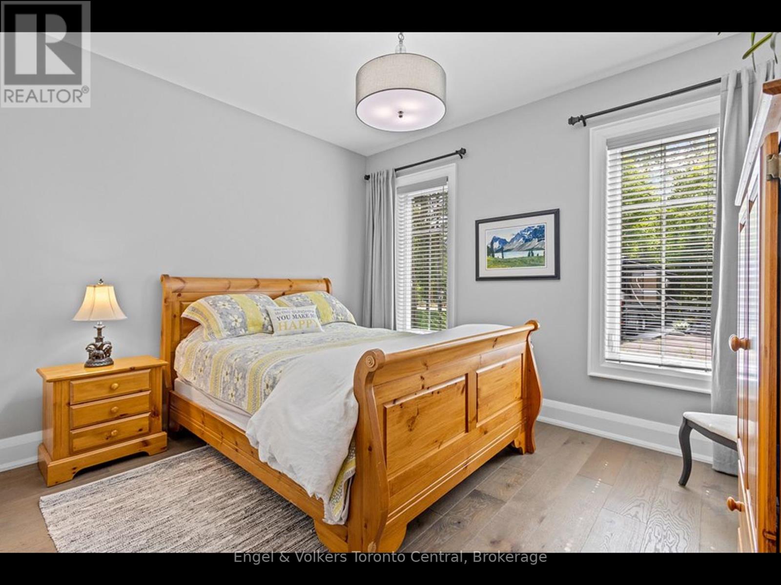 81 SPRUCE STREET - 21