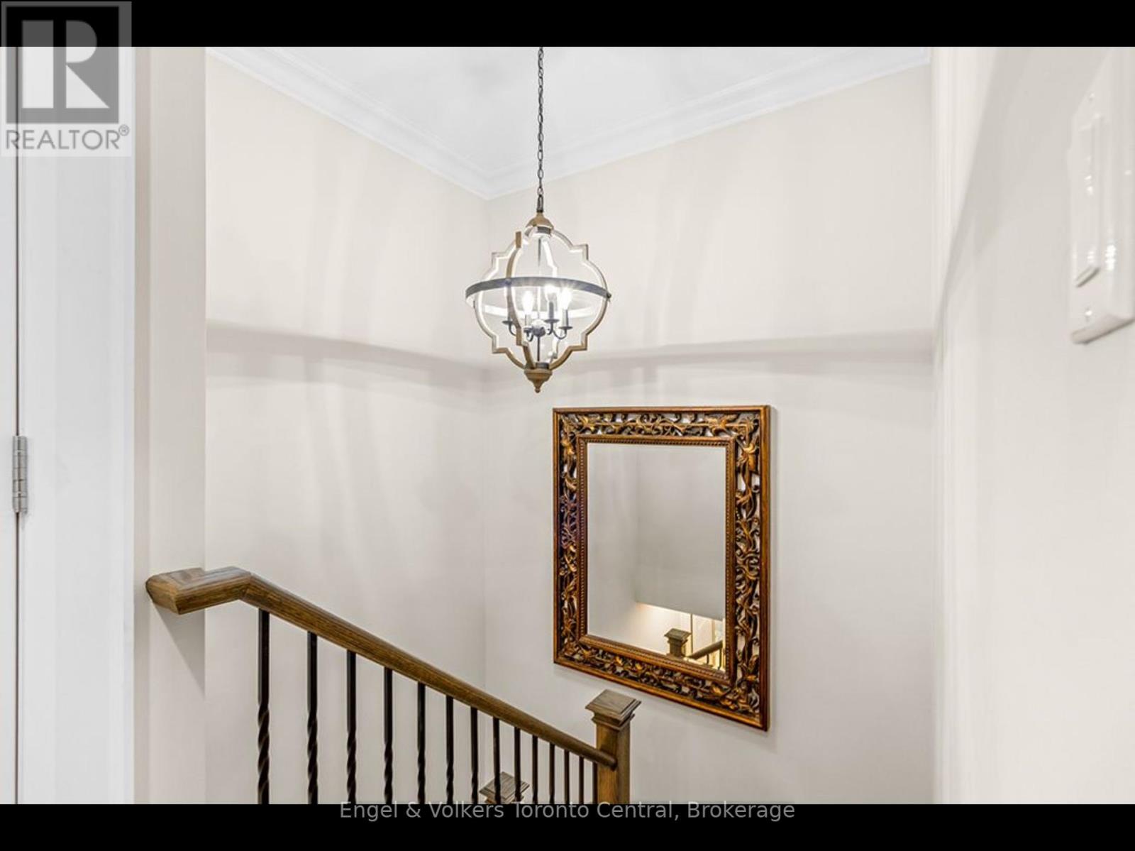 81 SPRUCE STREET - 27