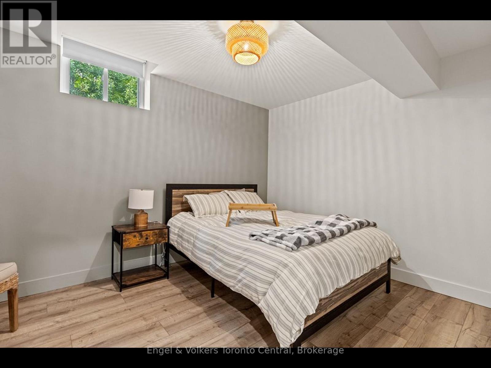 81 SPRUCE STREET - 32