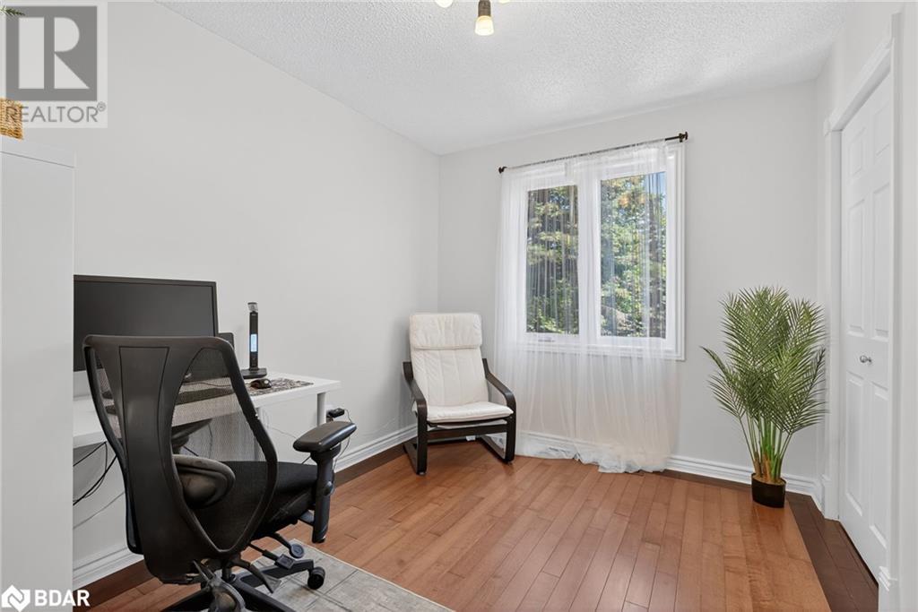 Photo 21 of 2 Birchmount Circle, Wasaga Beach ON