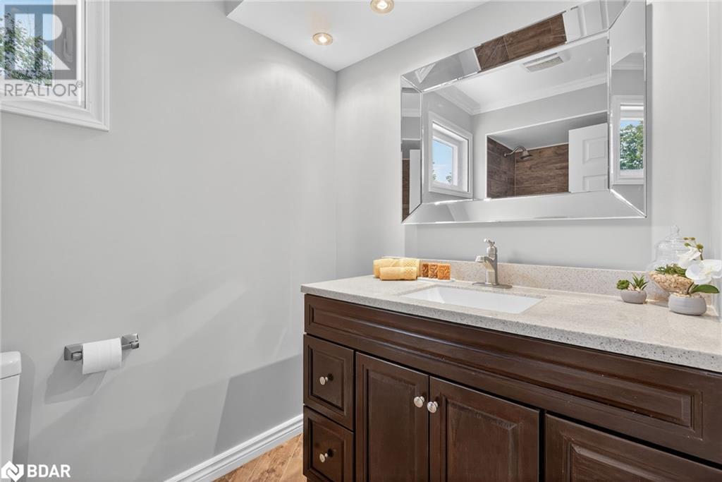 Photo 22 of 2 Birchmount Circle, Wasaga Beach ON