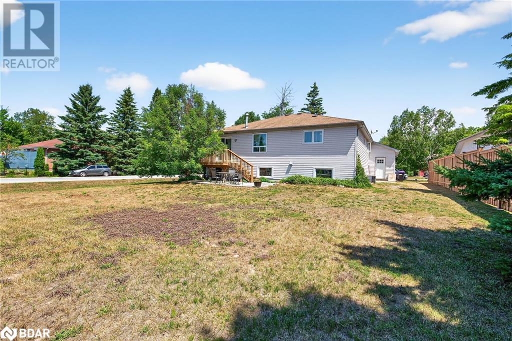 Photo 36 of 2 Birchmount Circle, Wasaga Beach ON