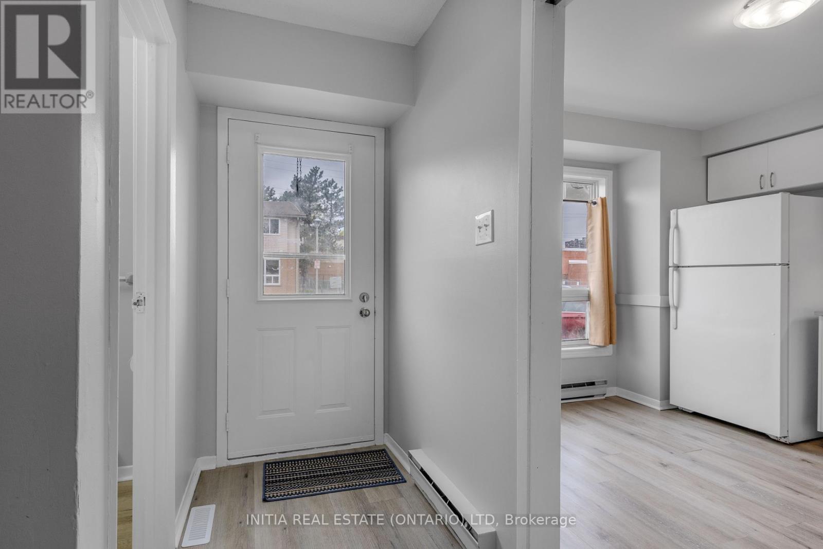 Photo 21 of 47 550 Second Street, London East ON