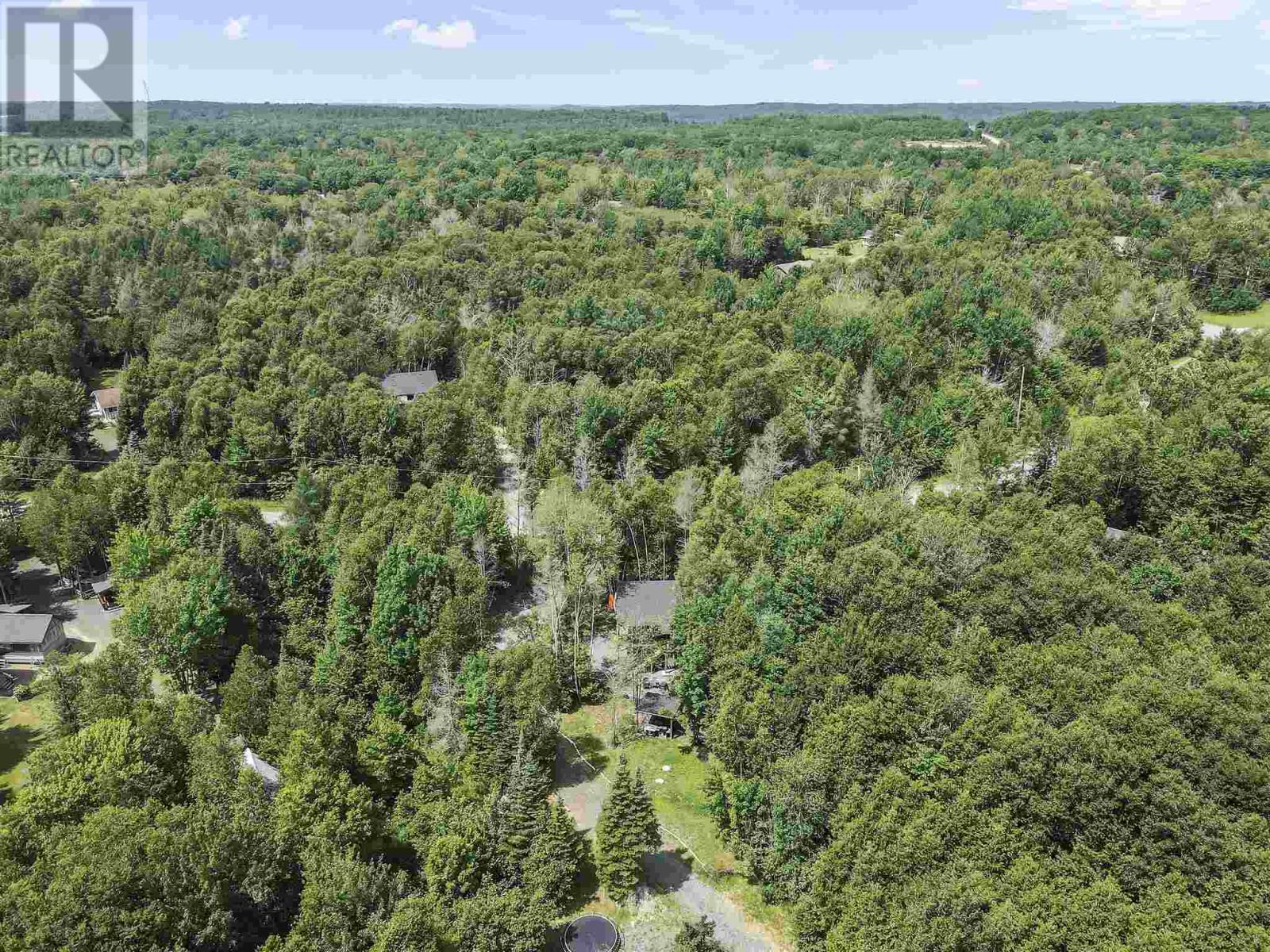 Photo 40 of 21 Lake Dr, Blind River ON