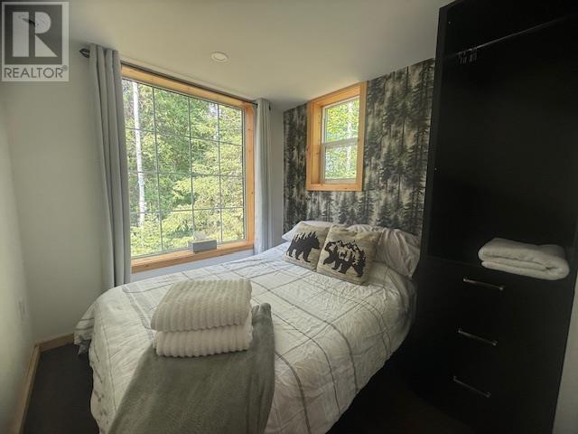 Photo 7 of 21 Lake Dr, Blind River ON