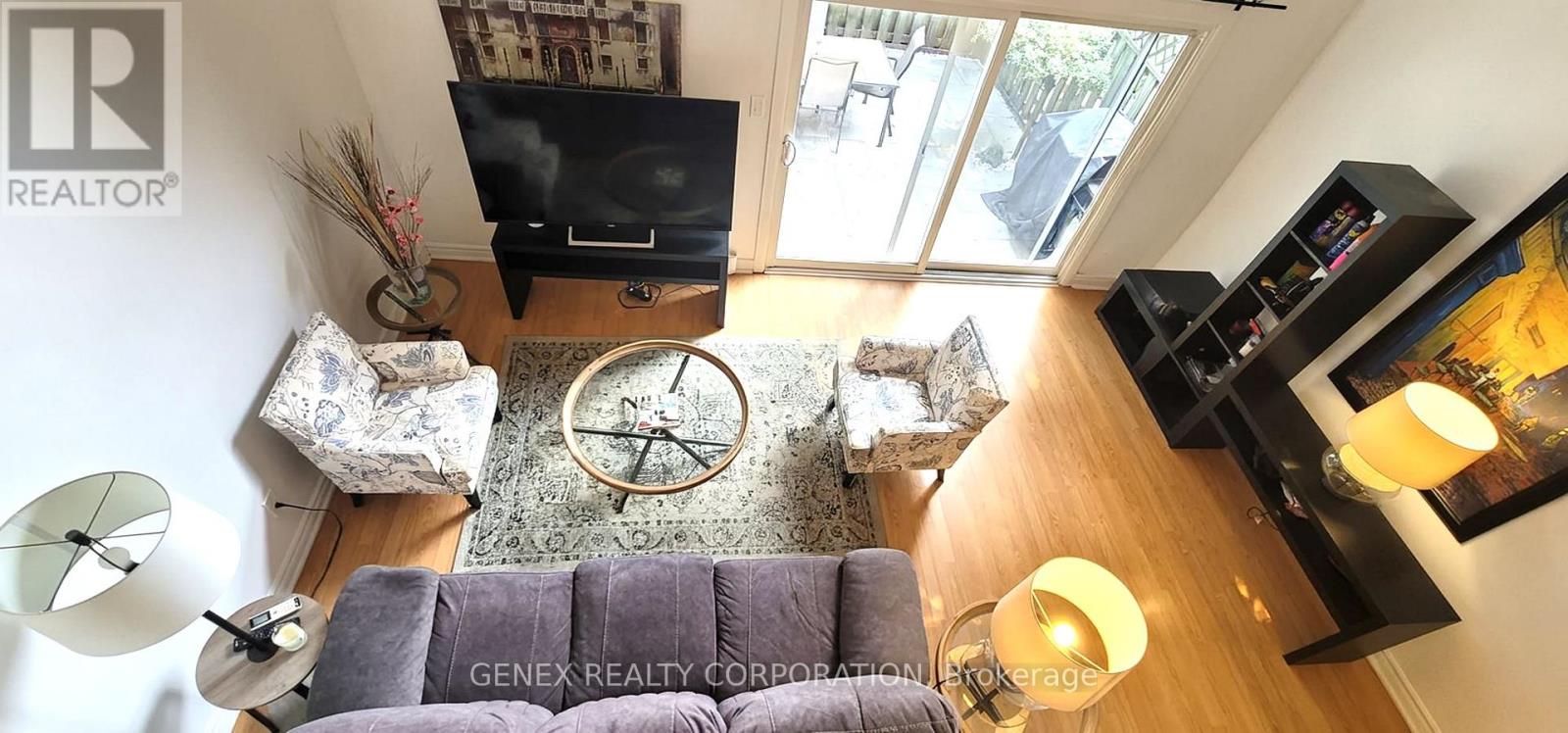 Photo 5 of 34 3100 Kingston Road, Toronto ON