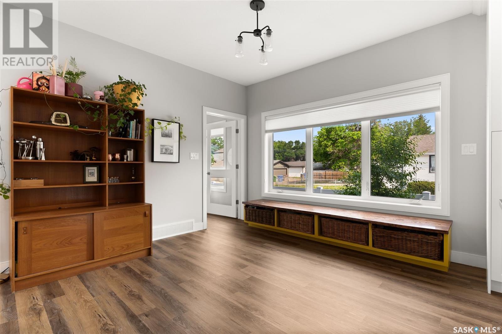 Photo 19 of 2100 Queen Street, Regina SK