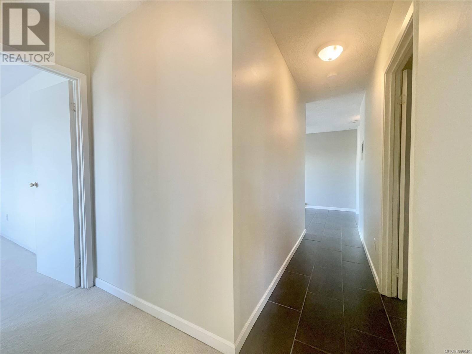 Photo 14 of 201 550 Bradley St, Nanaimo BC