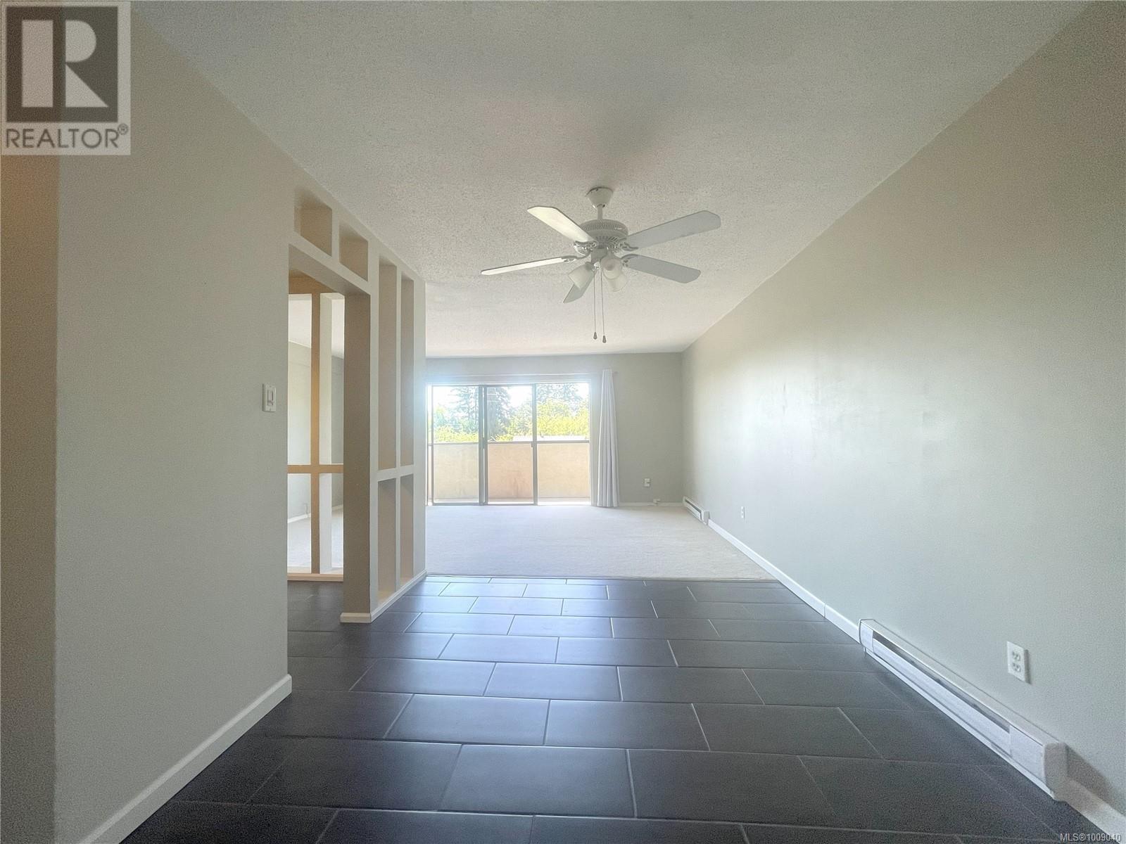 Photo 19 of 201 550 Bradley St, Nanaimo BC