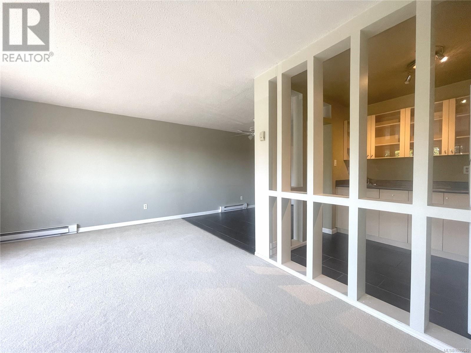 Photo 20 of 201 550 Bradley St, Nanaimo BC
