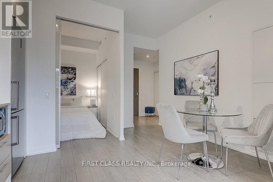 Photo 7 of 408 251 Jarvis Street, Toronto ON