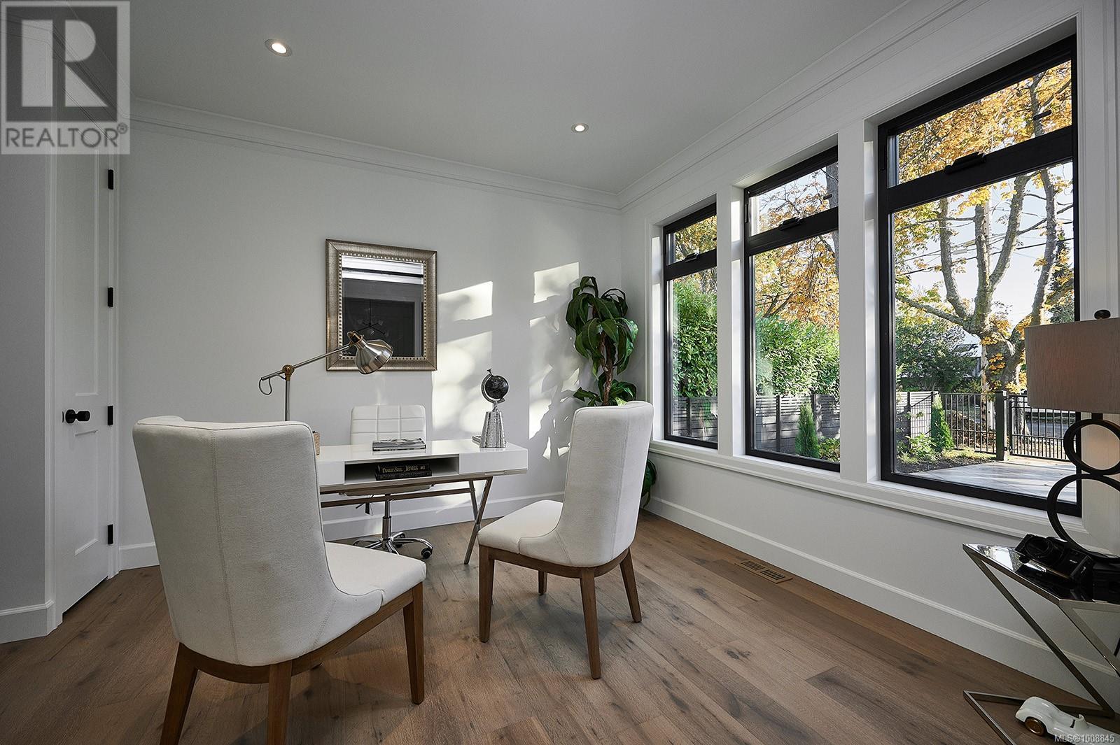  2314 Windsor Road, Oak Bay