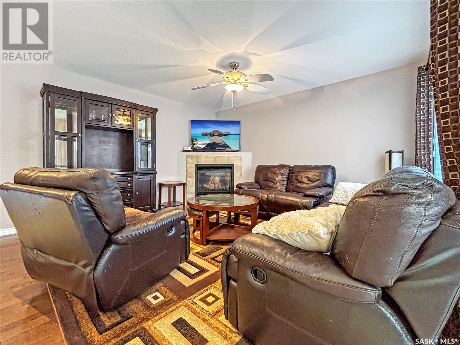 Photo 15 of 630 Mckague Crescent, Saskatoon SK