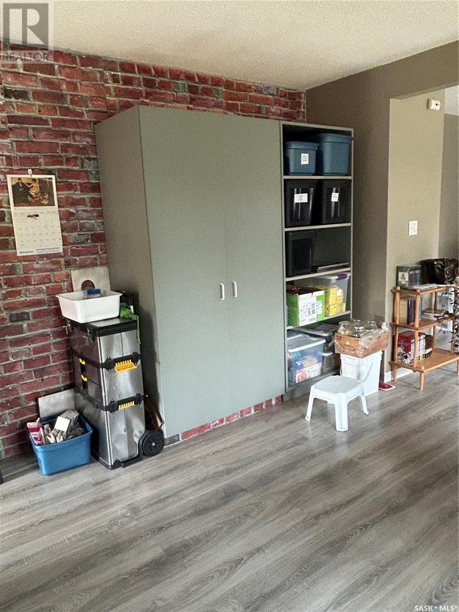 Photo 5 of 101 5th Avenue W, Kelvington SK