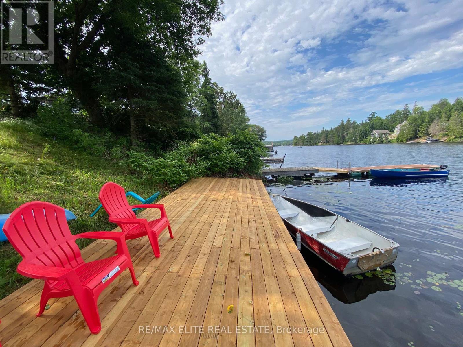 Photo 3 of 62 Ottawa Street, South Algonquin ON