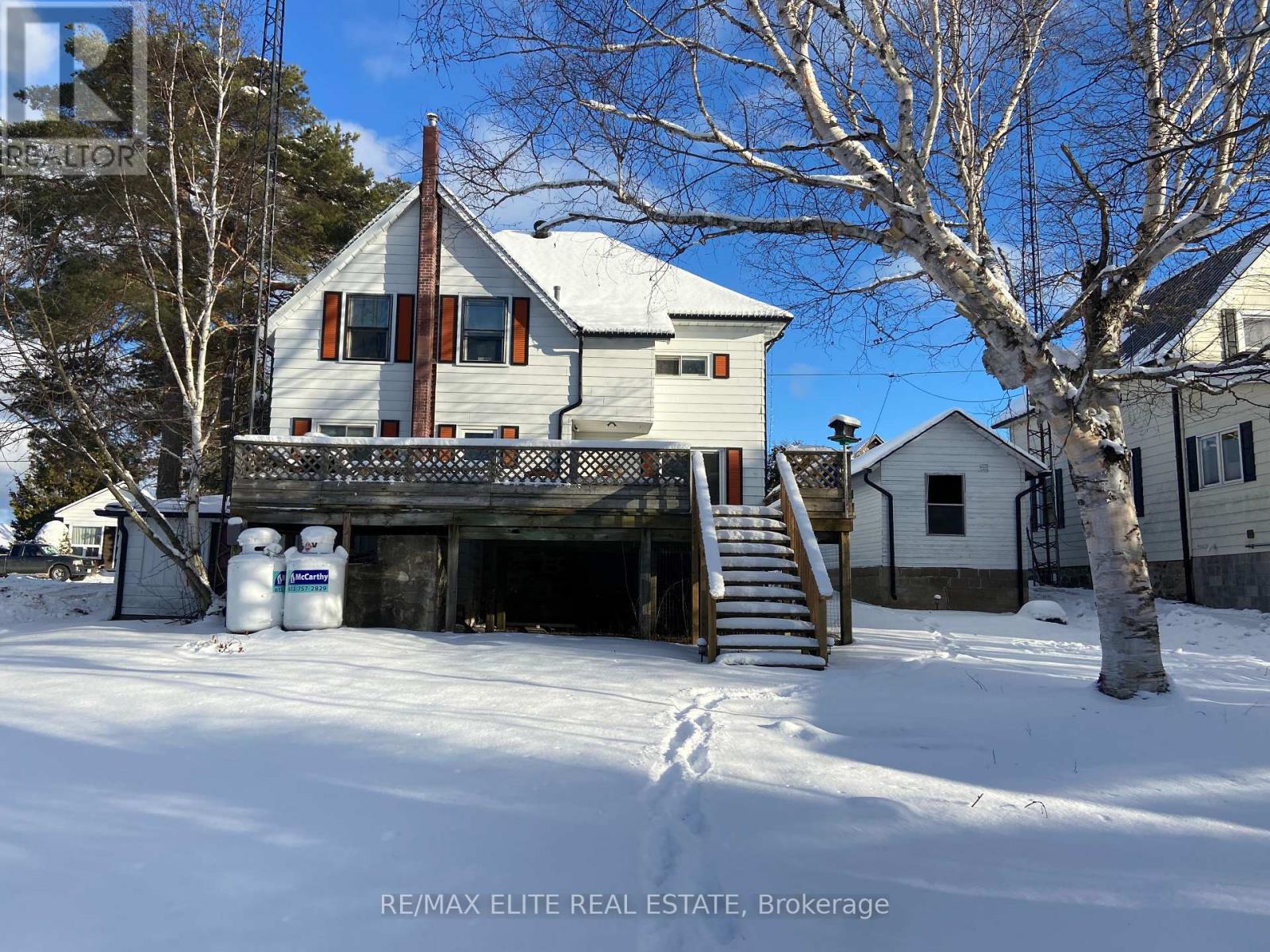 Photo 7 of 62 Ottawa Street, South Algonquin ON
