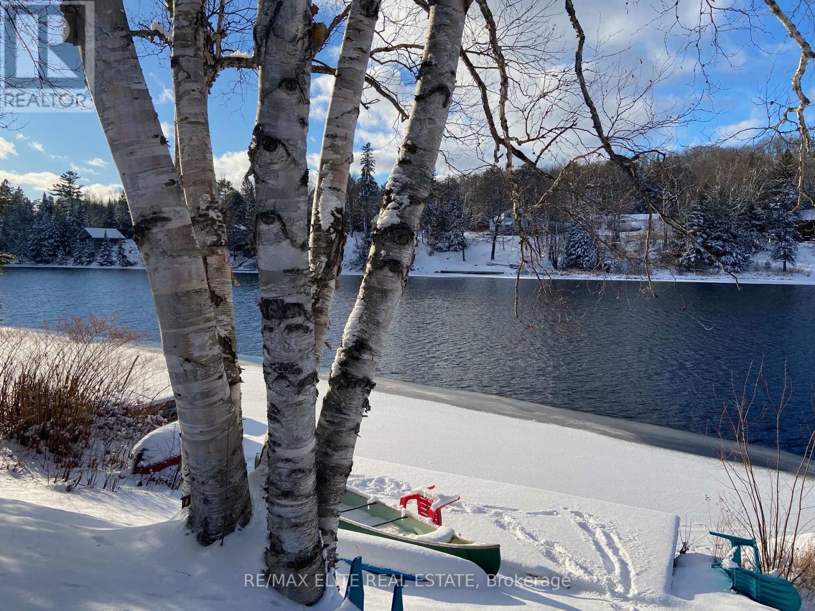 Photo 8 of 62 Ottawa Street, South Algonquin ON