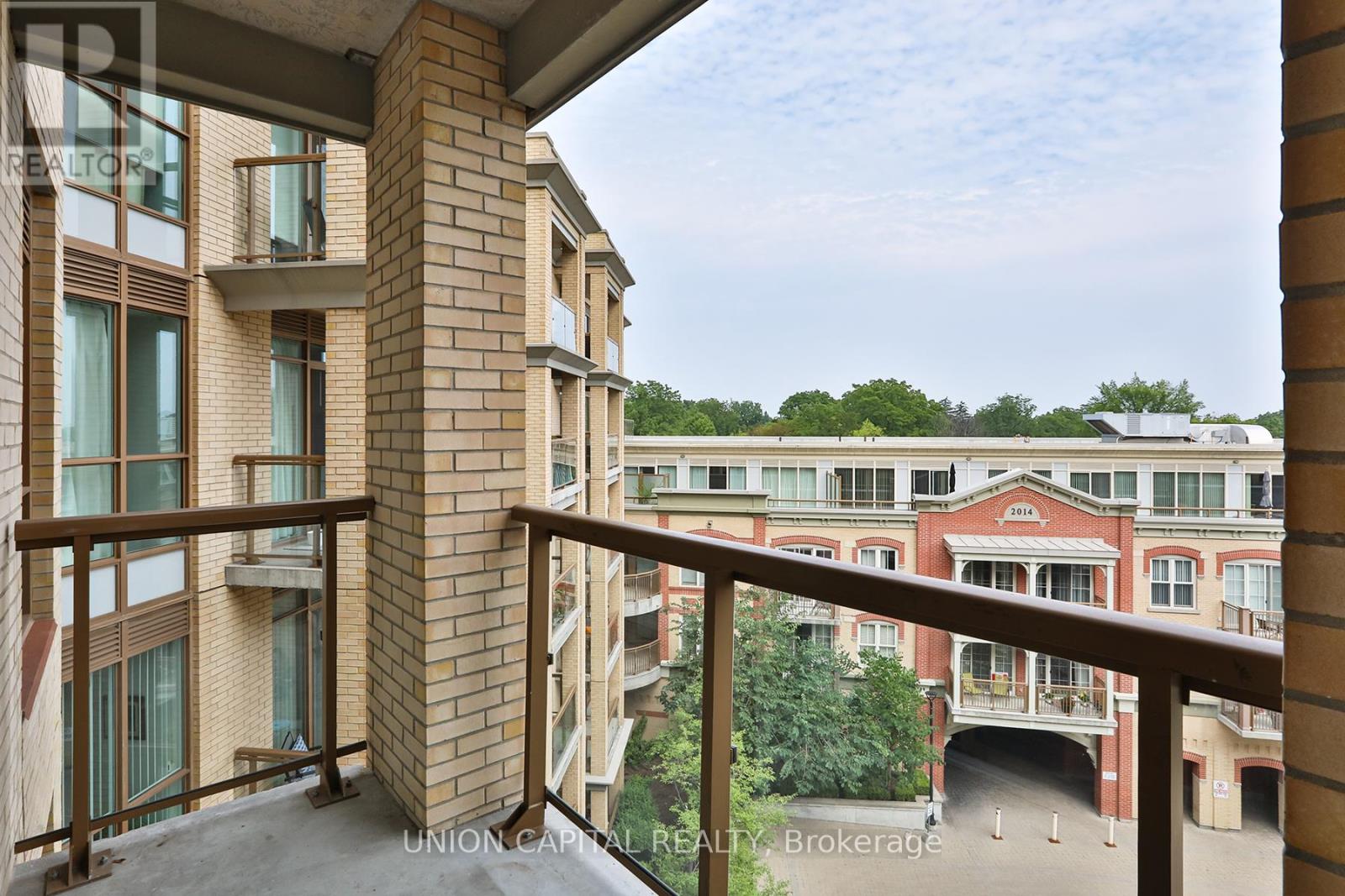 Photo 16 of 511 68 Main Street, Markham ON
