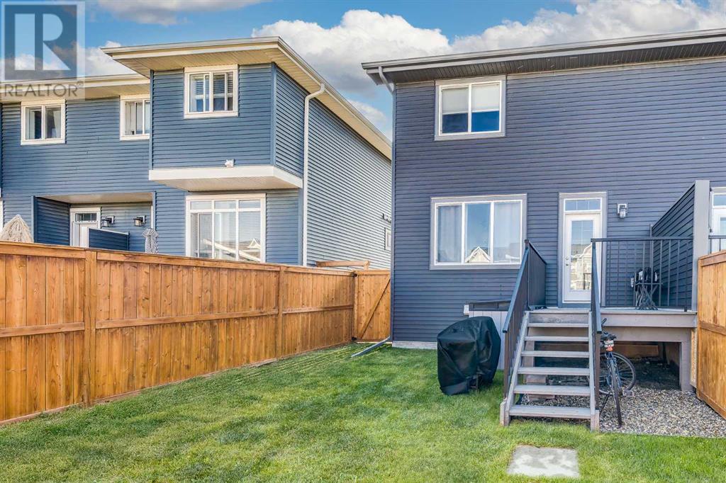 Photo 20 of 57 Sunrise Way, Cochrane AB