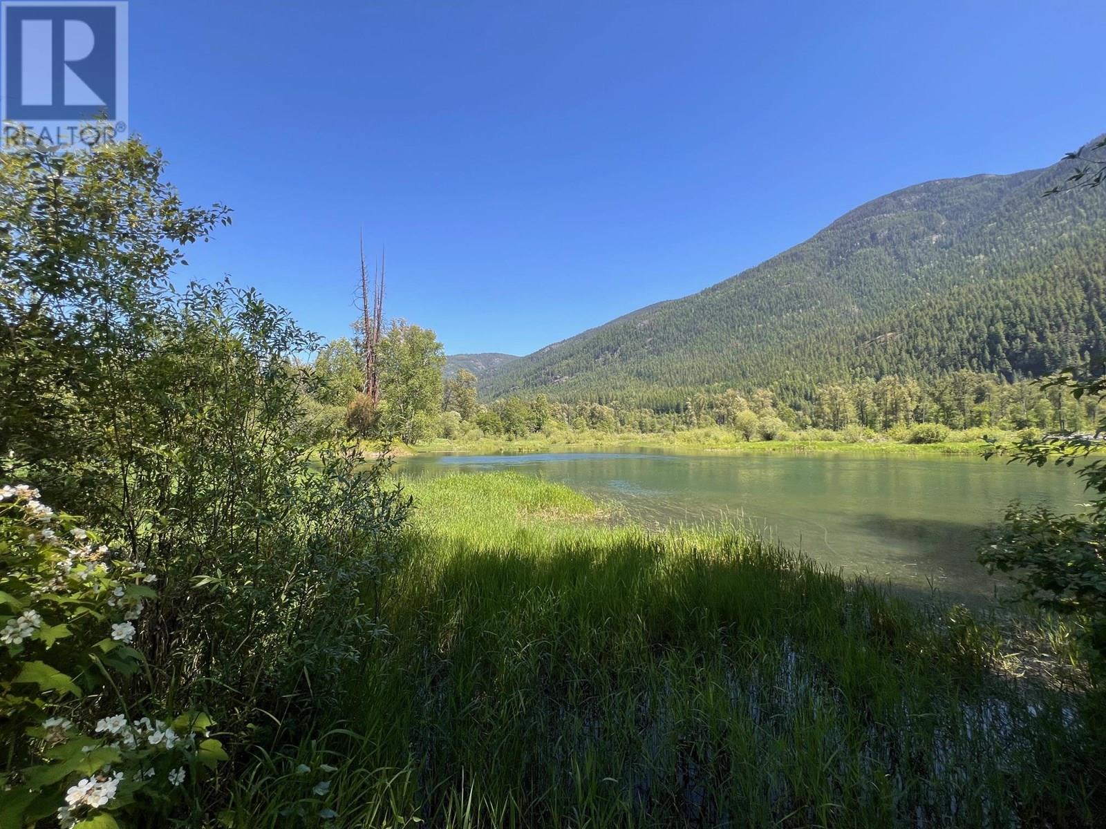 Photo 15 of 4640 Slocan River Road, Winlaw BC