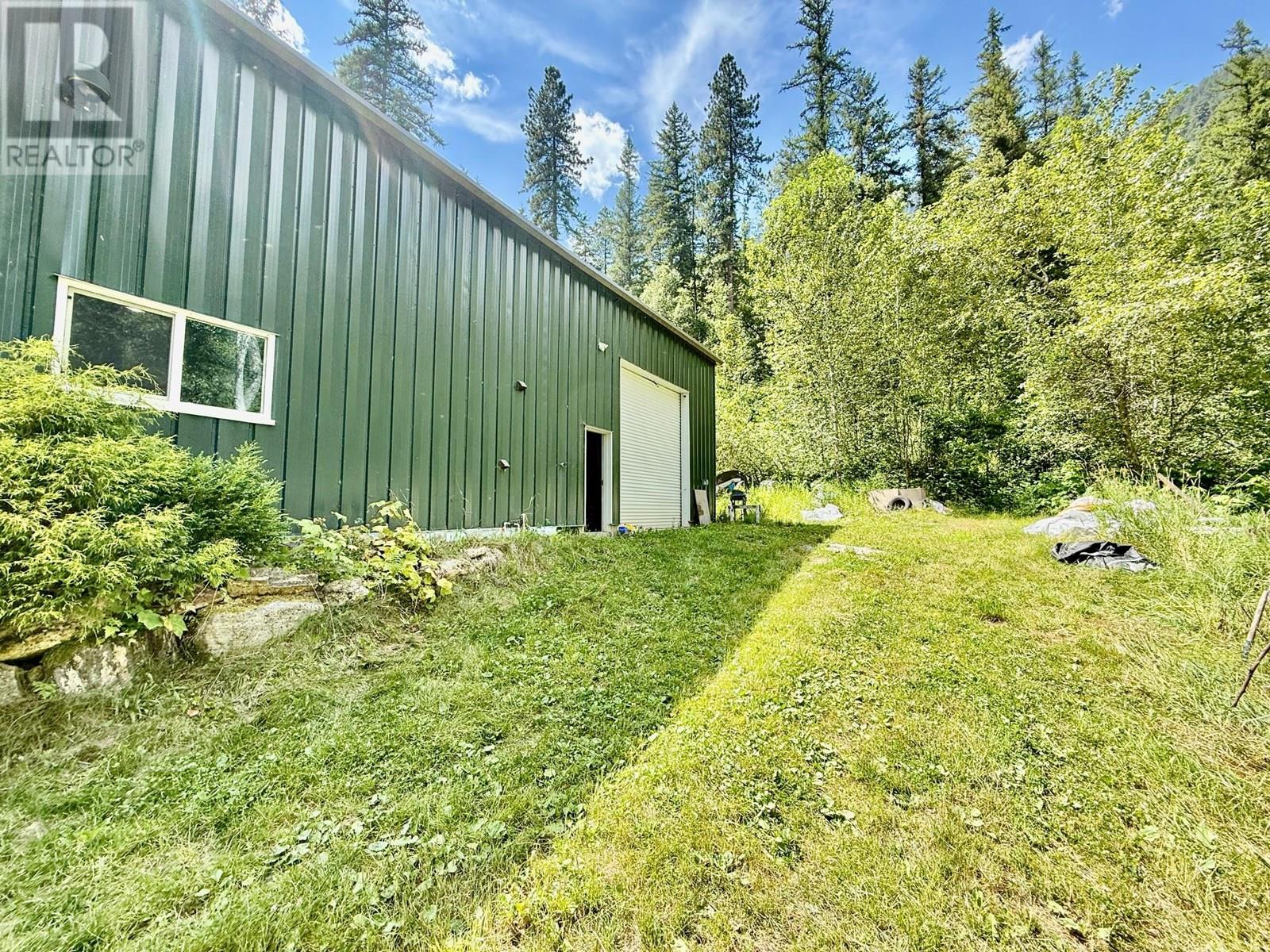 Photo 30 of 4640 Slocan River Road, Winlaw BC