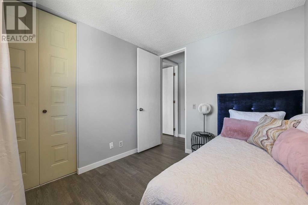 Single Family House Bungalow for Sale in  Ranchview Court NW Ranchlands Calgary 