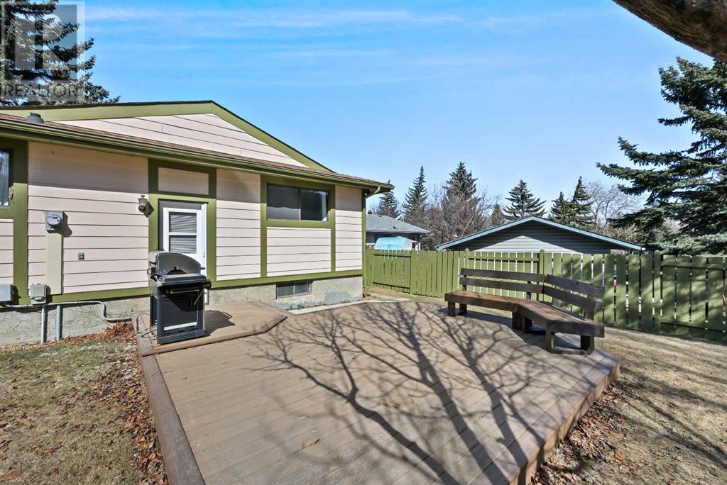 Single Family House Bungalow for Sale in  Ranchview Court NW Ranchlands Calgary 