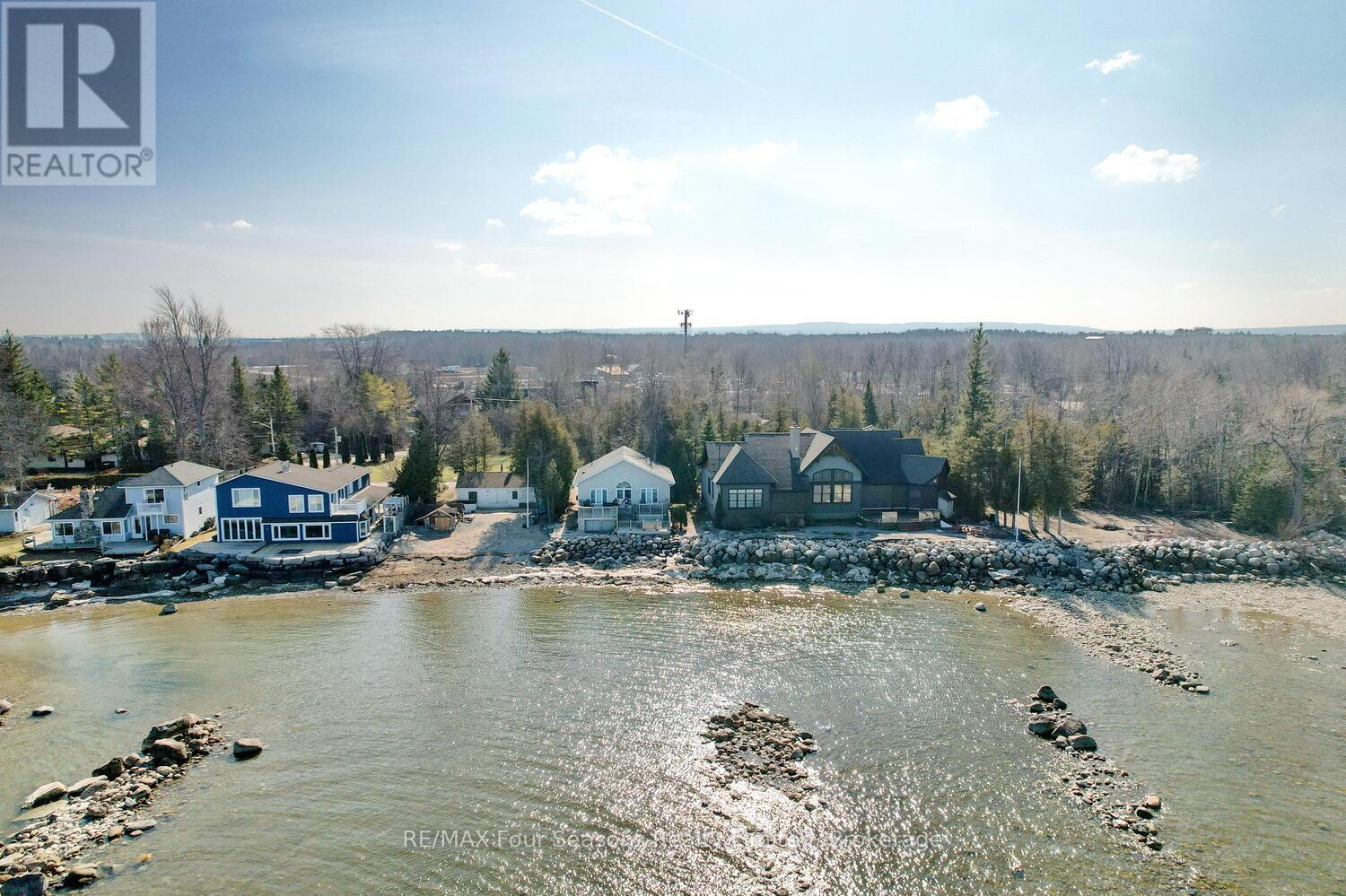 Photo 2 of 46 William Avenue, Wasaga Beach ON