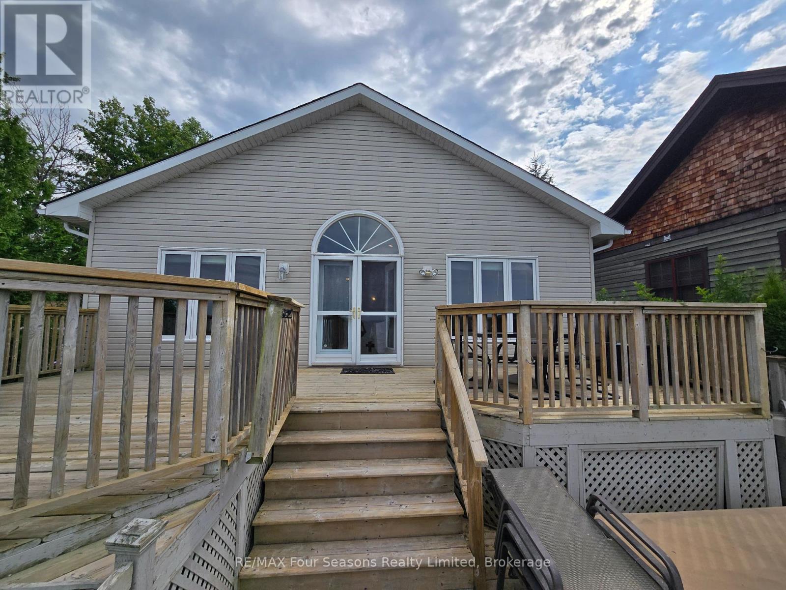 Photo 49 of 46 William Avenue, Wasaga Beach ON