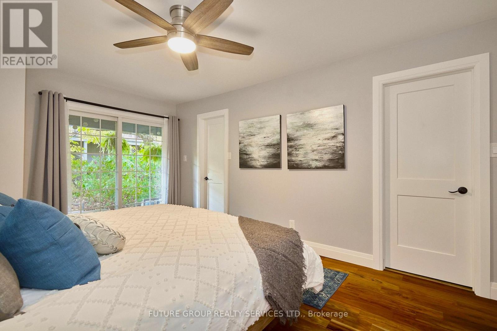 Photo 12 of 49 146 Settlers Way, Blue Mountains ON