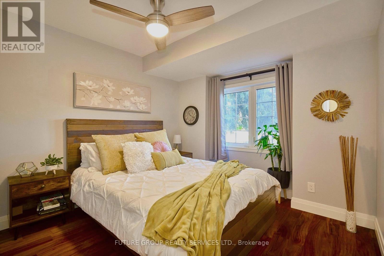 Photo 15 of 49 146 Settlers Way, Blue Mountains ON