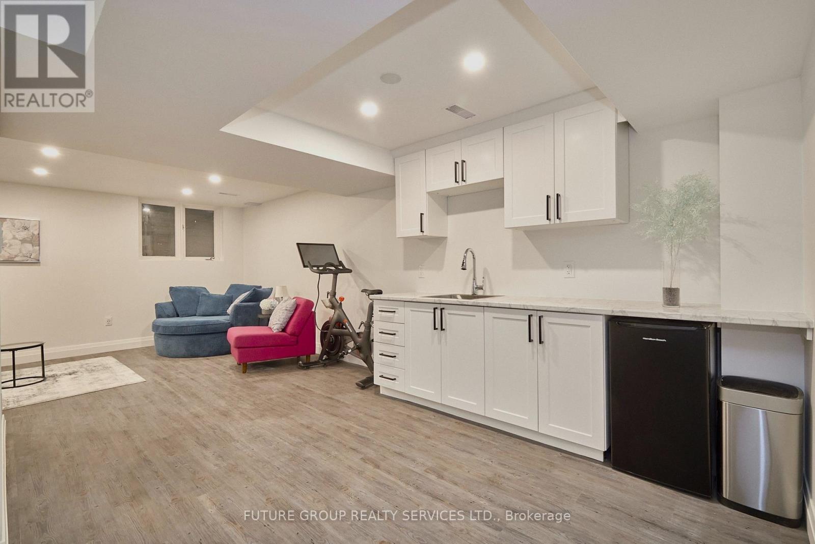 Photo 20 of 49 146 Settlers Way, Blue Mountains ON