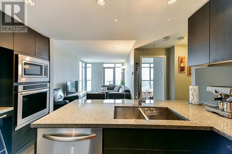 Photo 19 of 2605 3008 Glen Drive, Coquitlam BC
