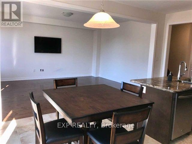 Photo 6 of 71 Manila Avenue, Markham ON