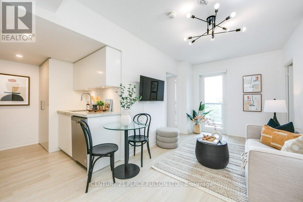 Photo 2 of 701 500 Wilson Avenue, Toronto ON