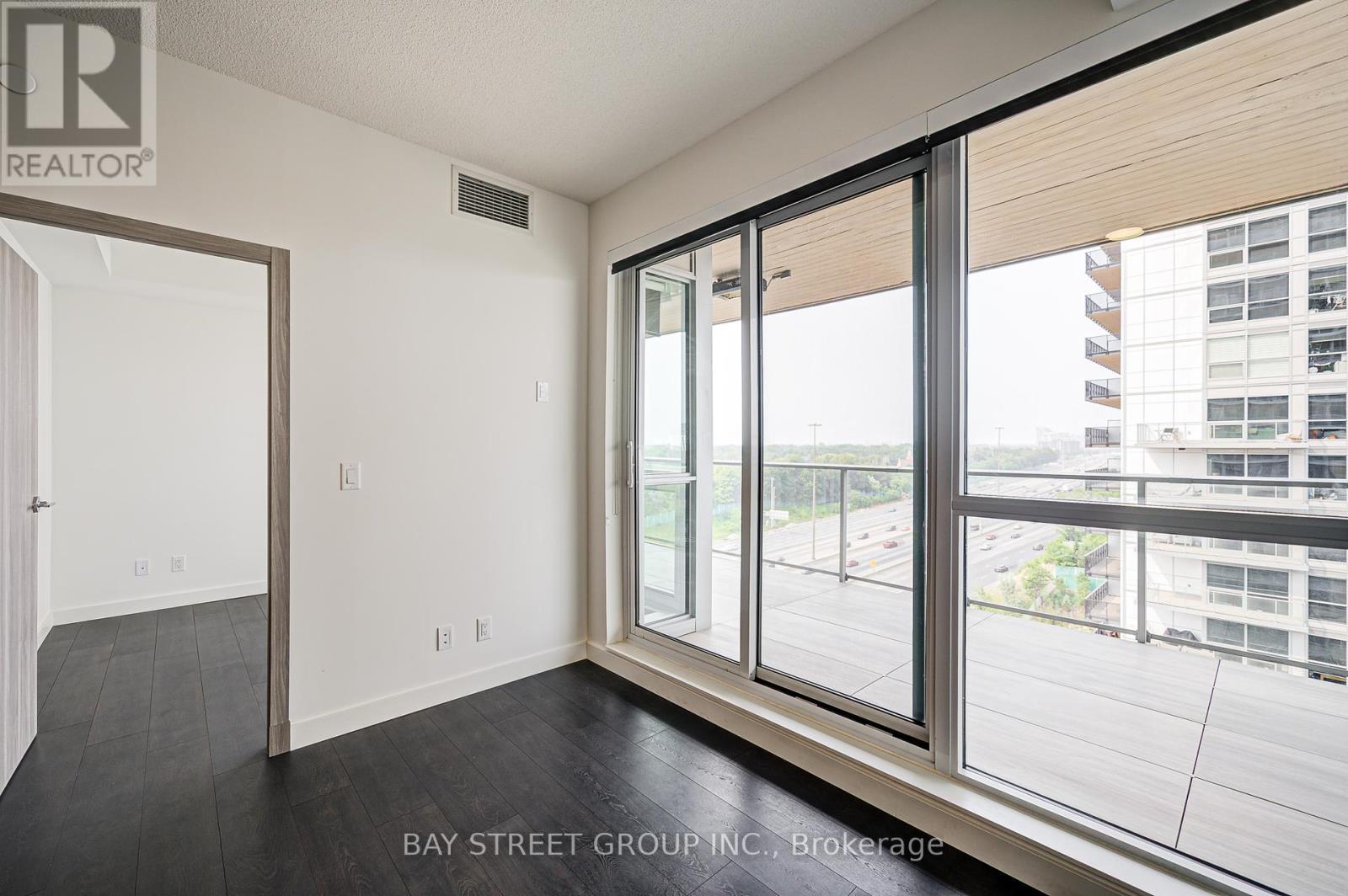Photo 30 of 1507 27 Mcmahon Drive, Toronto ON