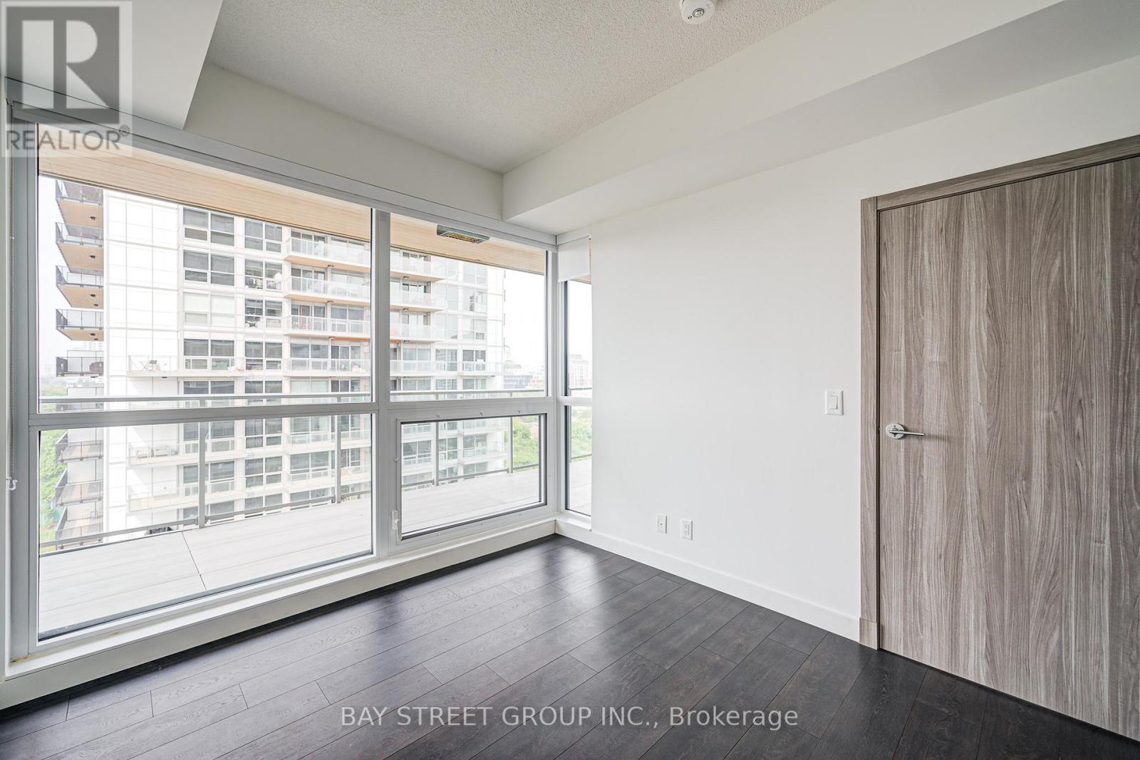 Photo 36 of 1507 27 Mcmahon Drive, Toronto ON
