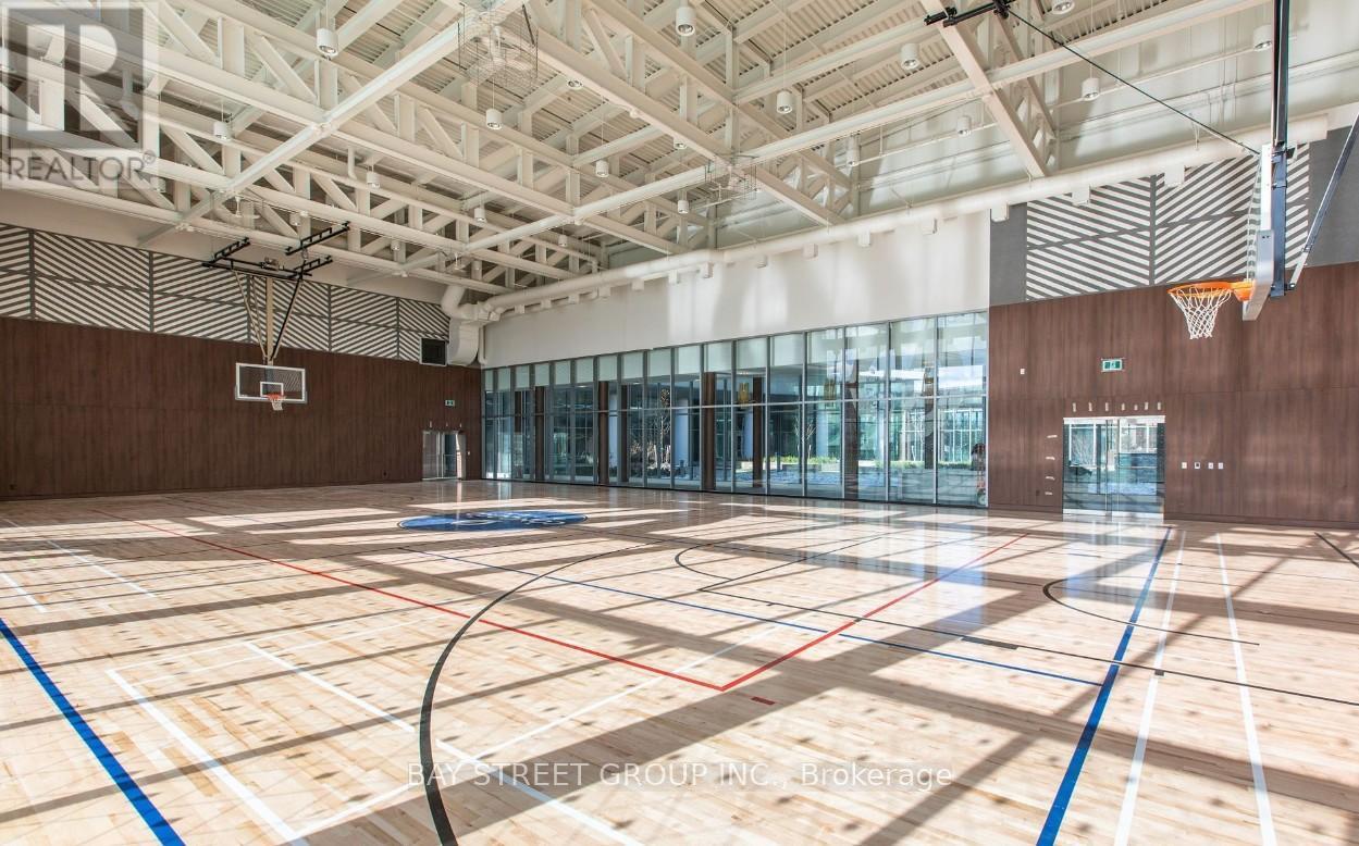 Photo 2 of 1507 27 Mcmahon Drive, Toronto ON