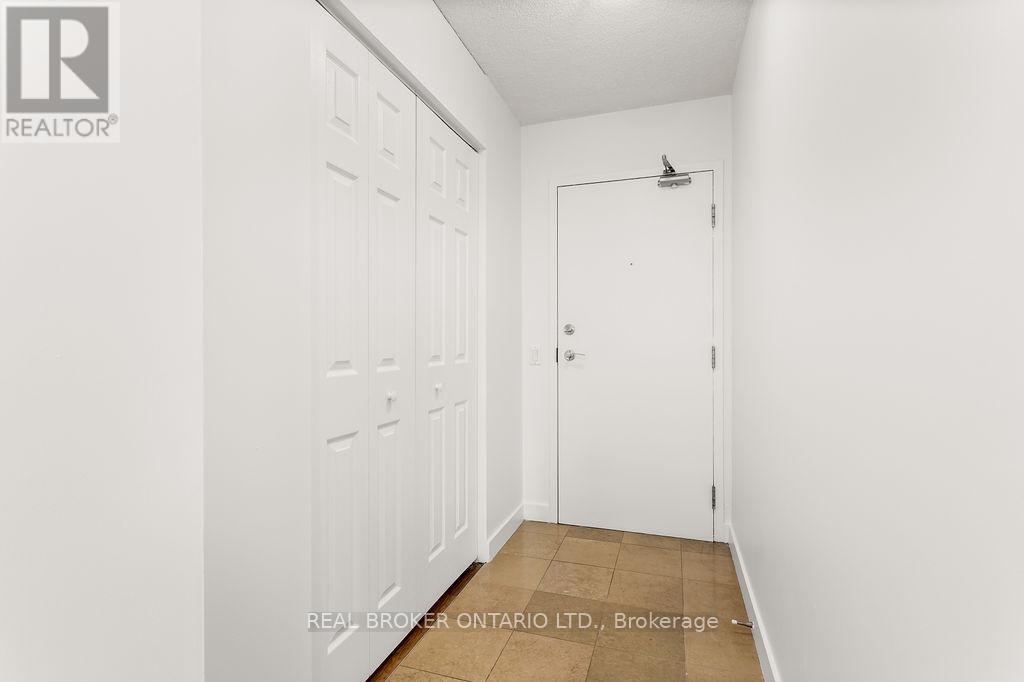 Photo 12 of 709 361 Front Street W, Toronto ON