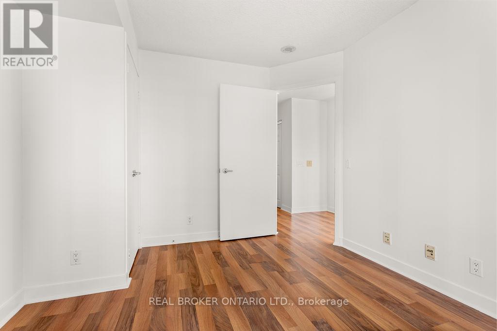 Photo 17 of 709 361 Front Street W, Toronto ON