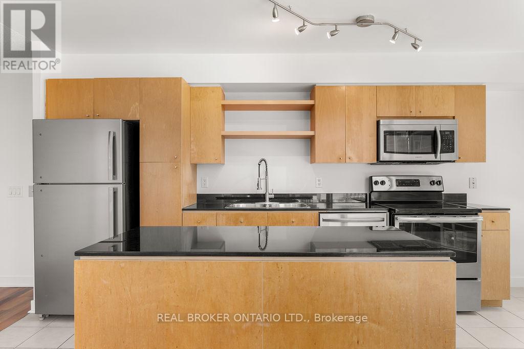 Photo 19 of 709 361 Front Street W, Toronto ON