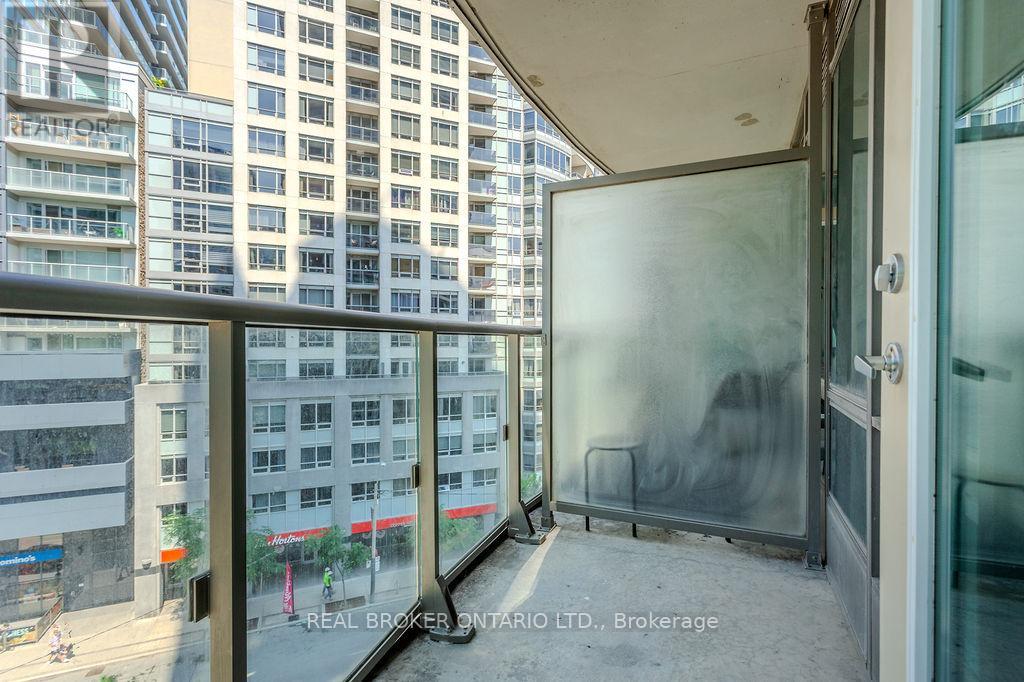 Photo 22 of 709 361 Front Street W, Toronto ON