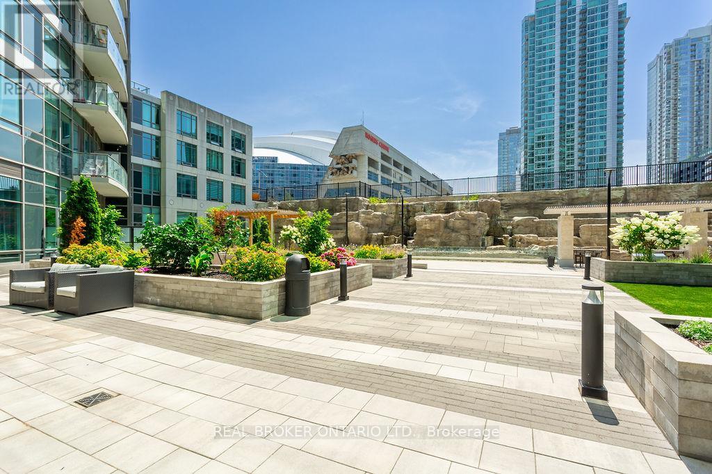 Photo 25 of 709 361 Front Street W, Toronto ON