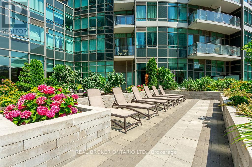 Photo 28 of 709 361 Front Street W, Toronto ON